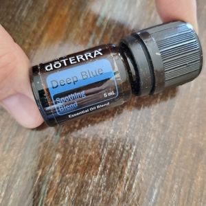 Doterra deep blue oil